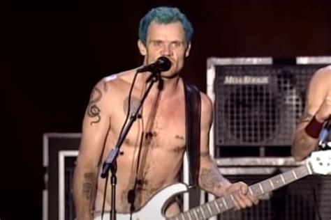 flea woodstock|When Woodstock 99 riots erupted during Red Hot Chili Peppers。